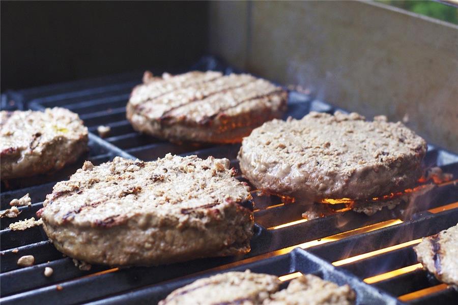 Hamburgers (2 stuks in 1 pak) Rundsvlees - Oostveehoeve Webshop